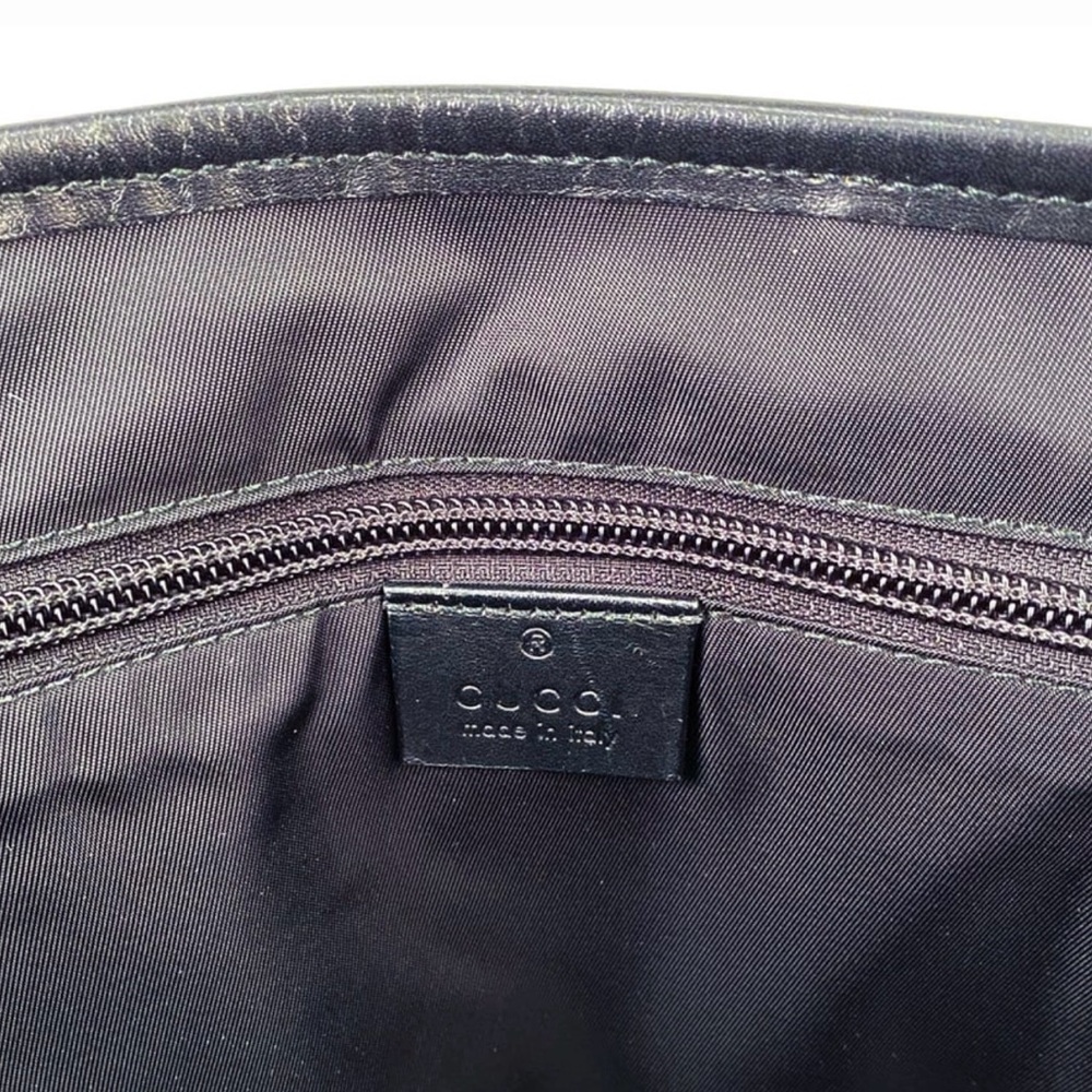 Gucci GG Supreme Messenger Bag coated canvas in black and grey with leather trim - Picture 7 of 10